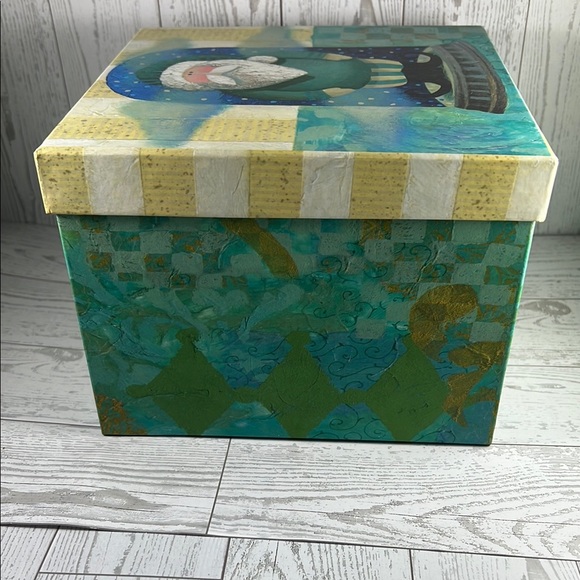 Vintage Blue and Green Folk Decorative Box with Snow Globe Santa - Picture 6 of 8